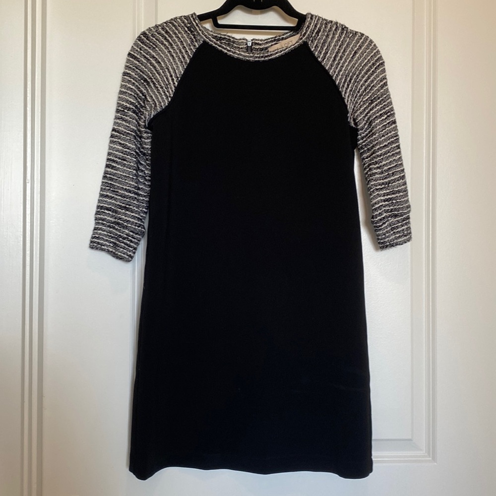 LOFT 00P B&W Shift Dress 🖤🤍